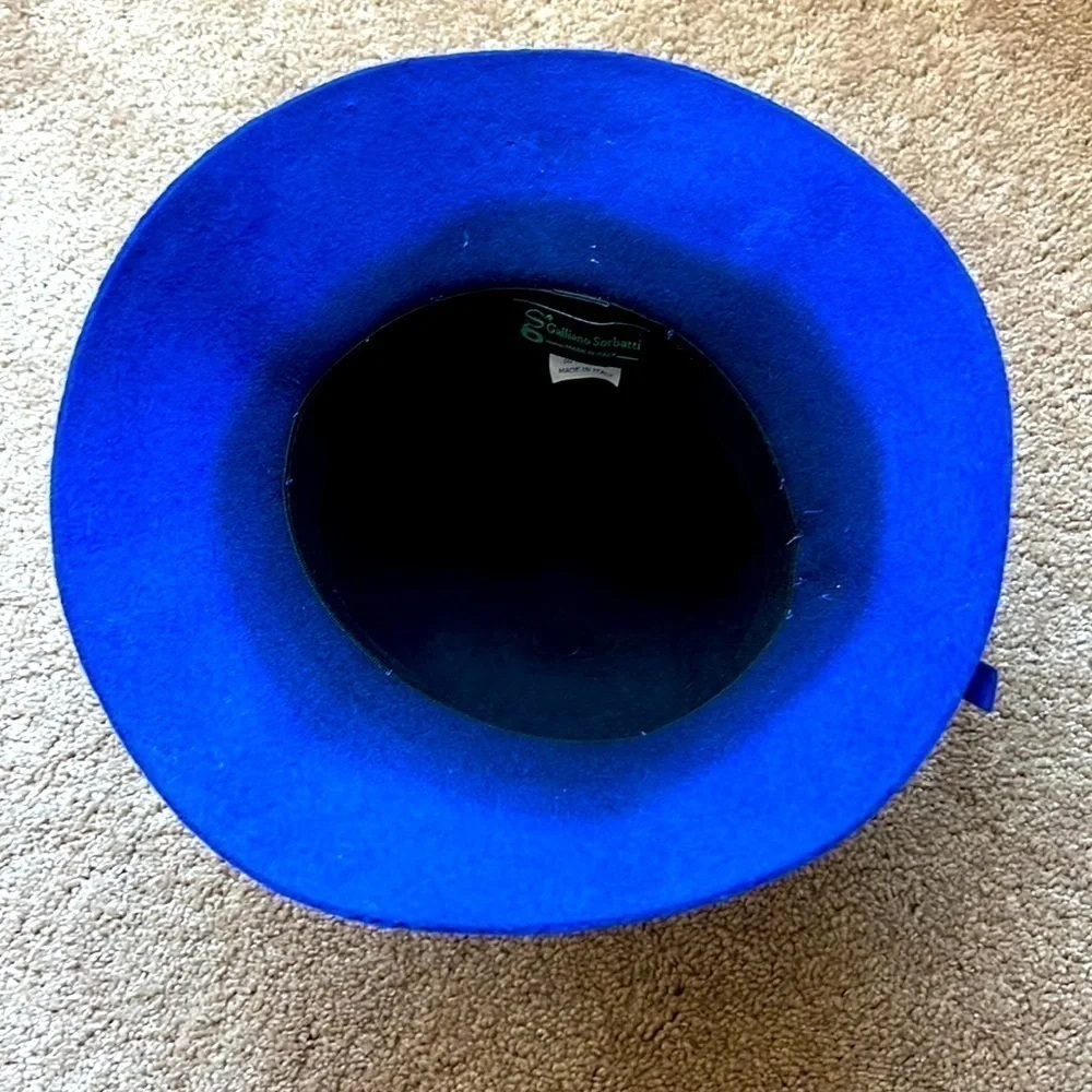 Galliano Sorbatti Italian wool hat